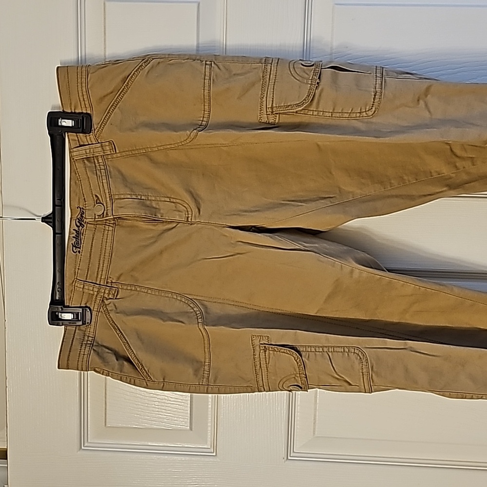Ladies crop pants